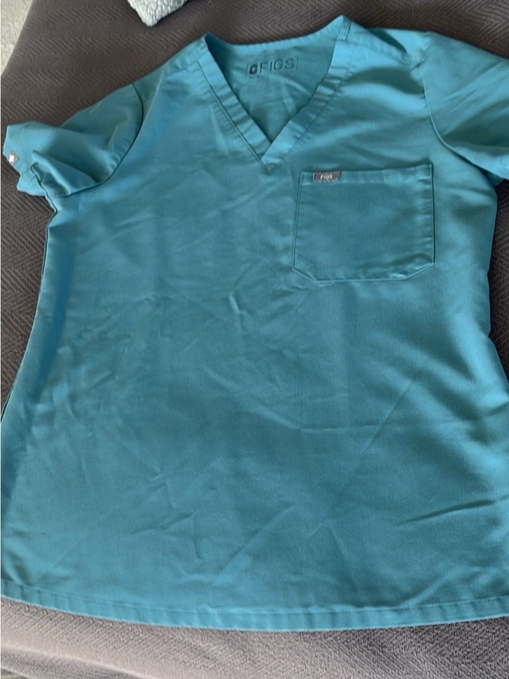 Figs Catarina scrub top and Zamora joggers